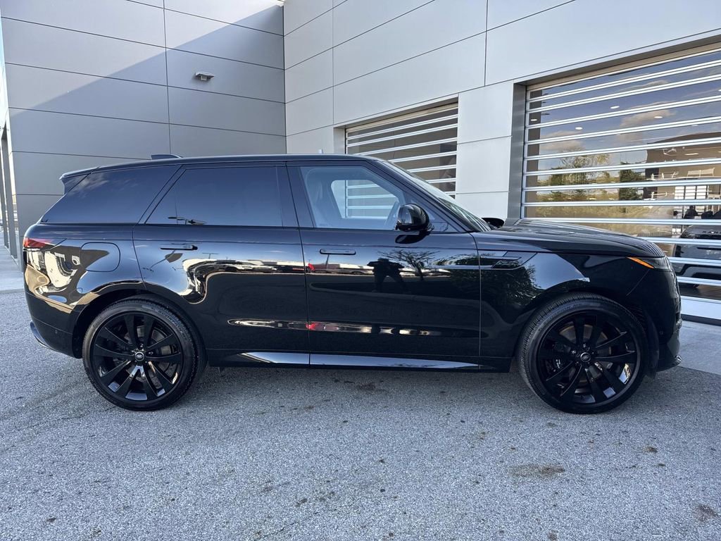 2025 Land Rover Range Rover Sport Dynamic SE