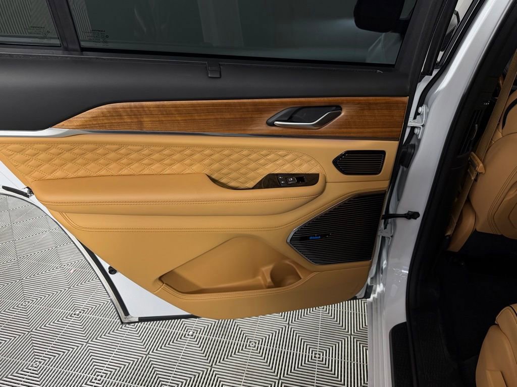 2025 Jeep Grand Cherokee L Summit