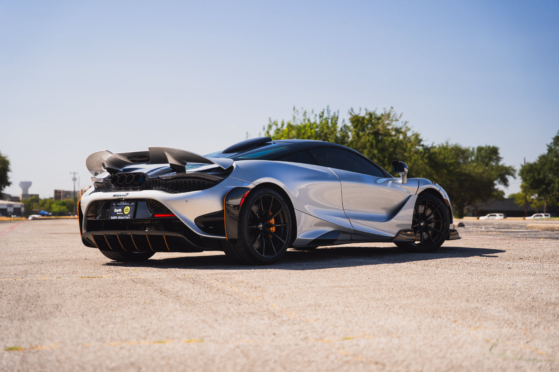 Used 2021 McLaren 765LT photo 28