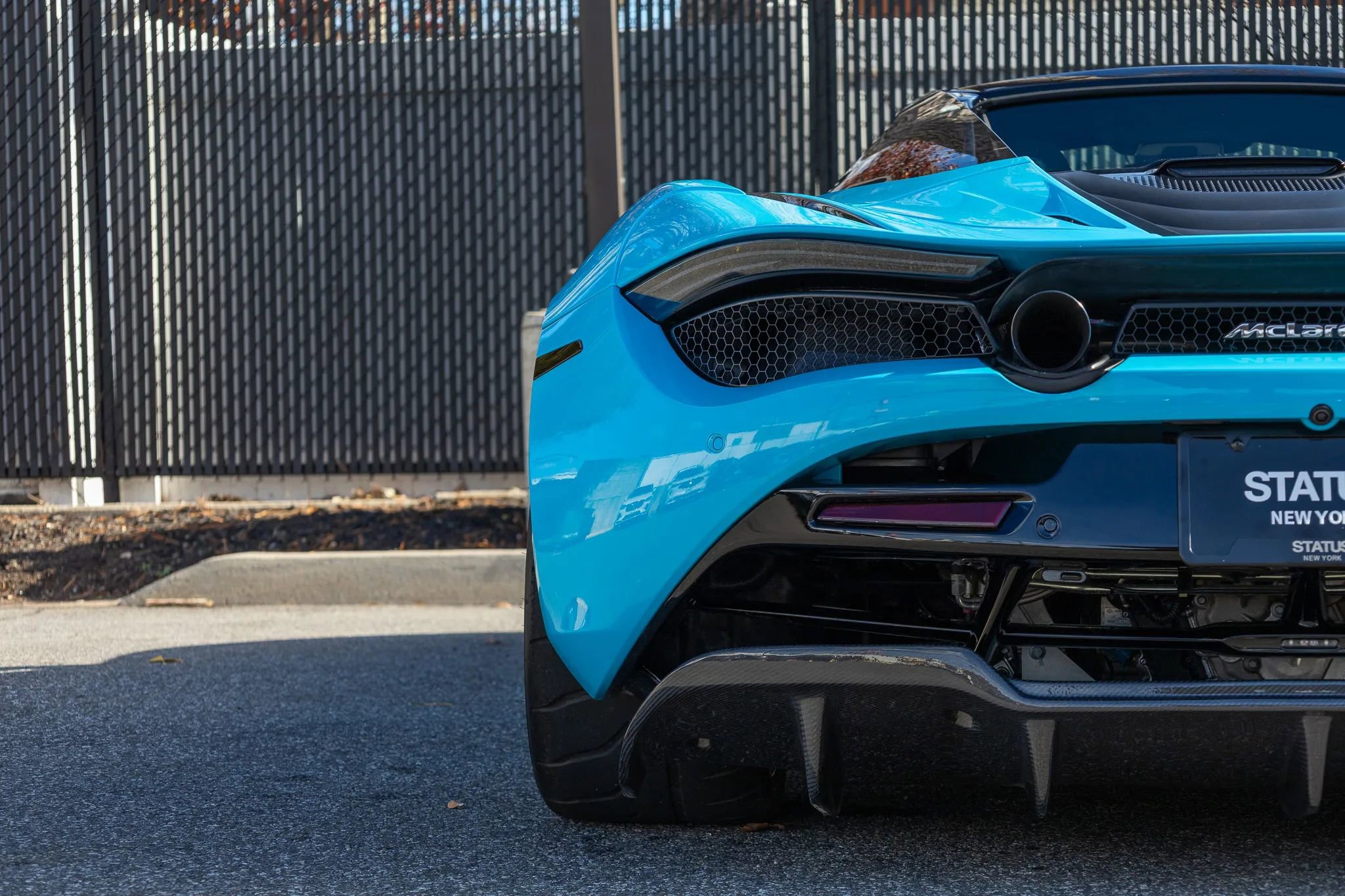 Used 2022 McLaren 720S Spider Convertible 2D photo 34