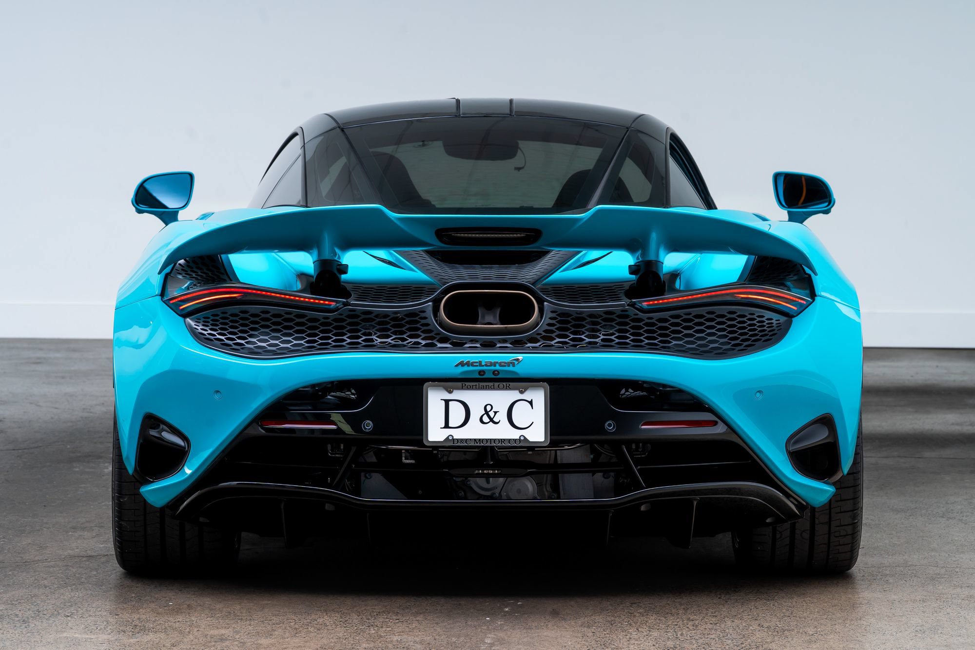 Used 2024 McLaren 750S photo 14