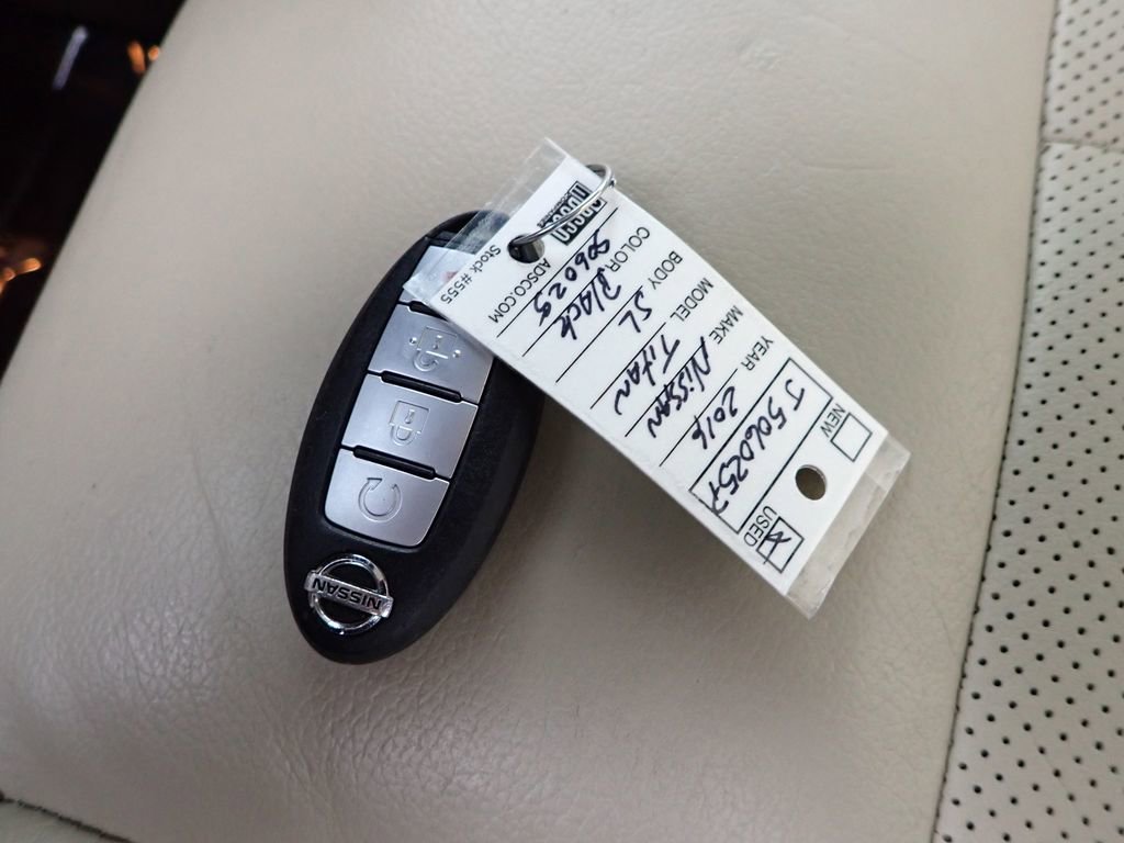 2016 Nissan Titan SL