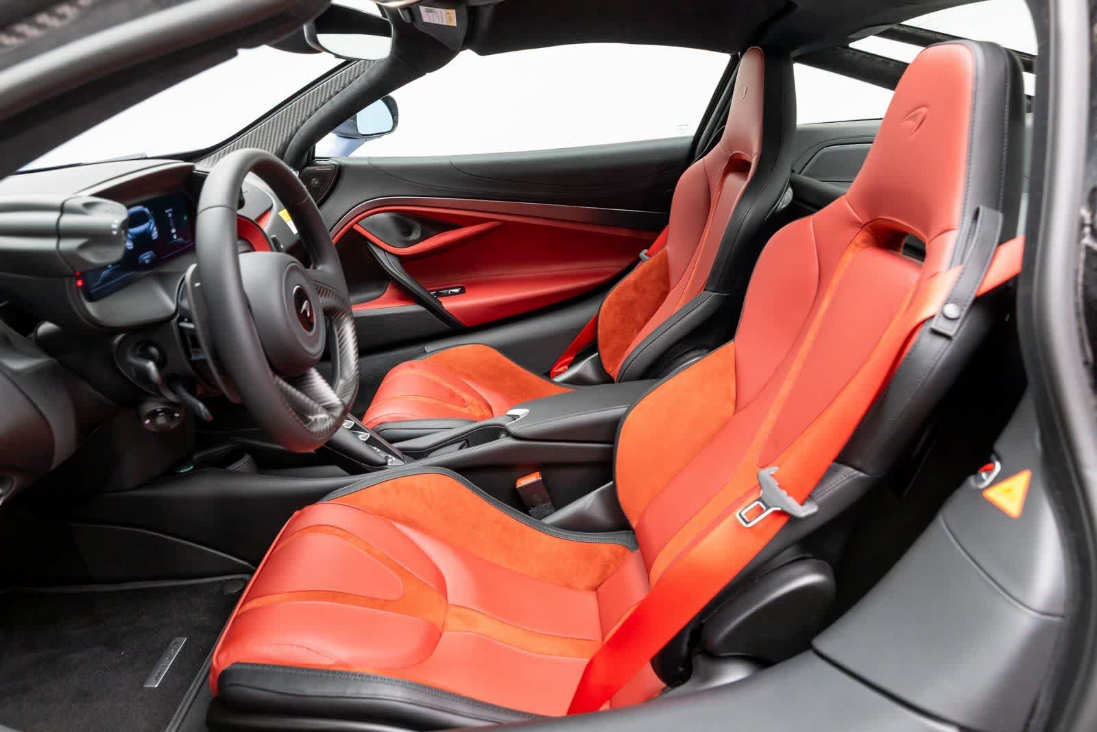 New 2026 McLaren 750S photo 10