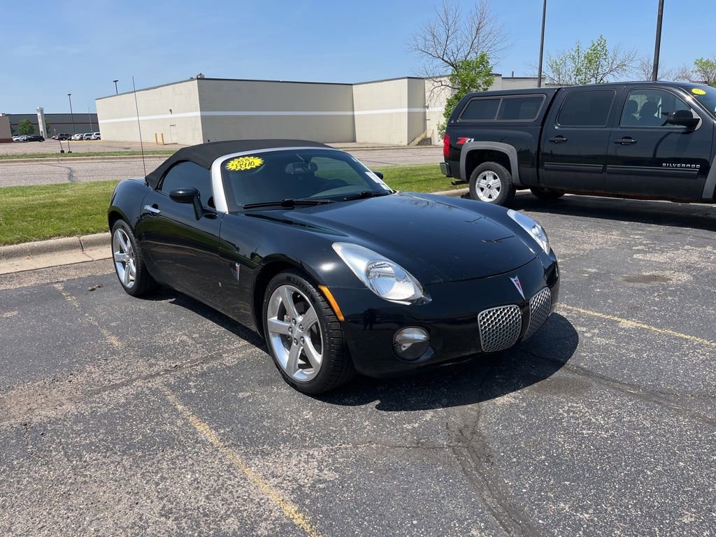 Used 2006 Pontiac Solstice Convertible w/ Premium Package
