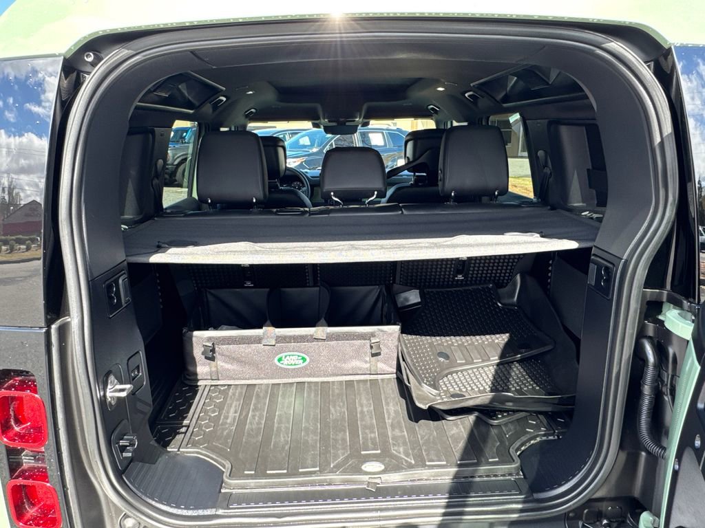 2023 Land Rover Defender 110 75th Limited Edition