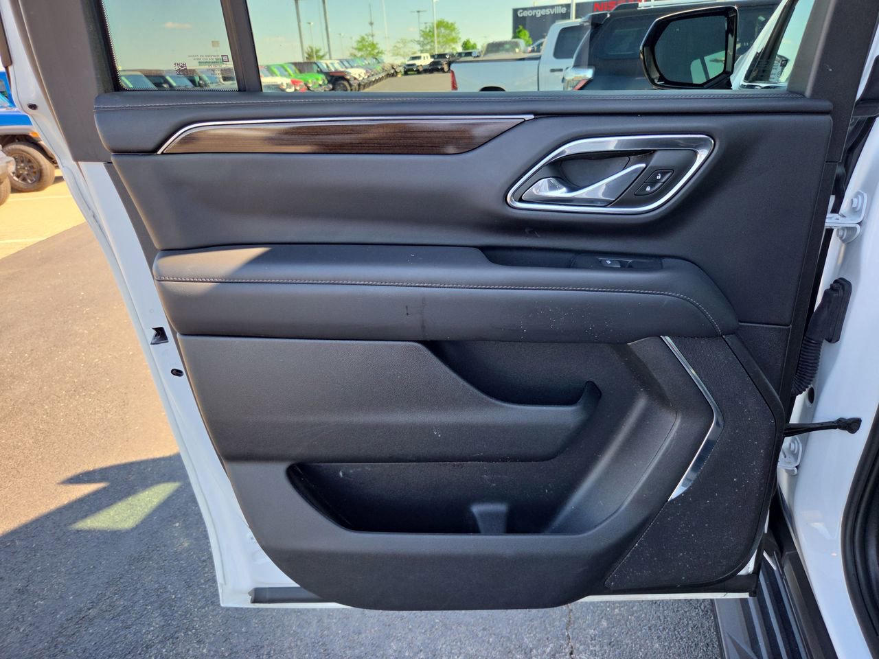 2023 GMC Yukon XL SLE