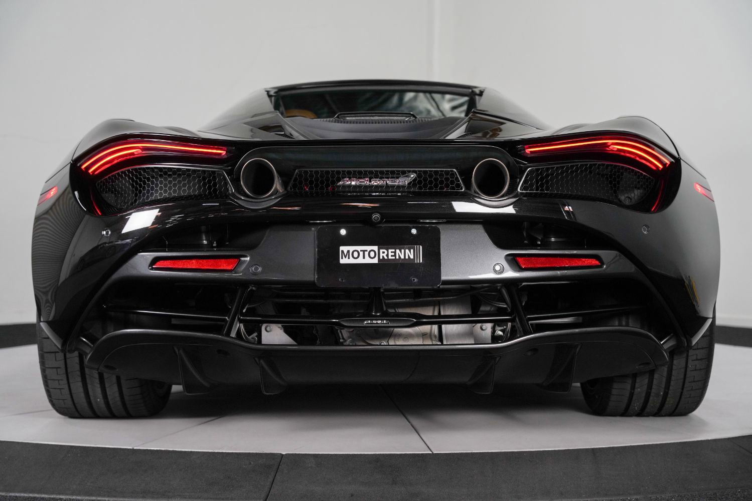 Used 2020 McLaren 720S Luxury photo 25