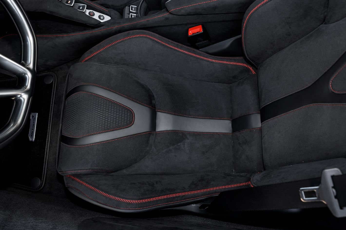 Used 2027 McLaren 750S Spider photo 52