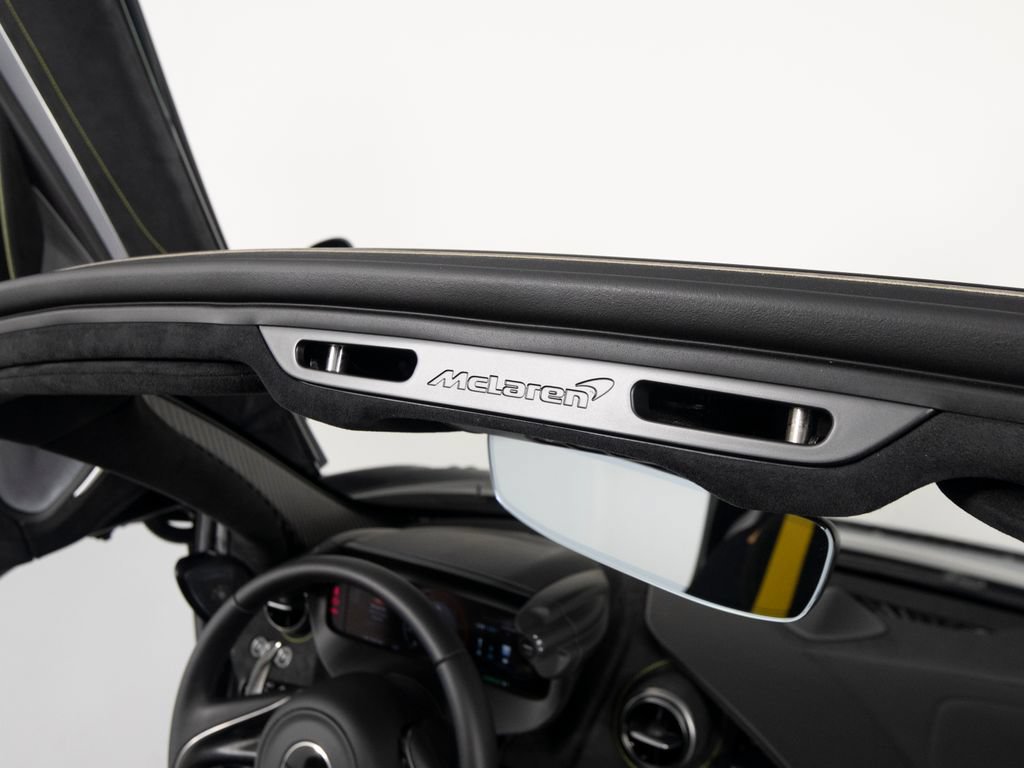 Used 2024 McLaren 750S Spider photo 33