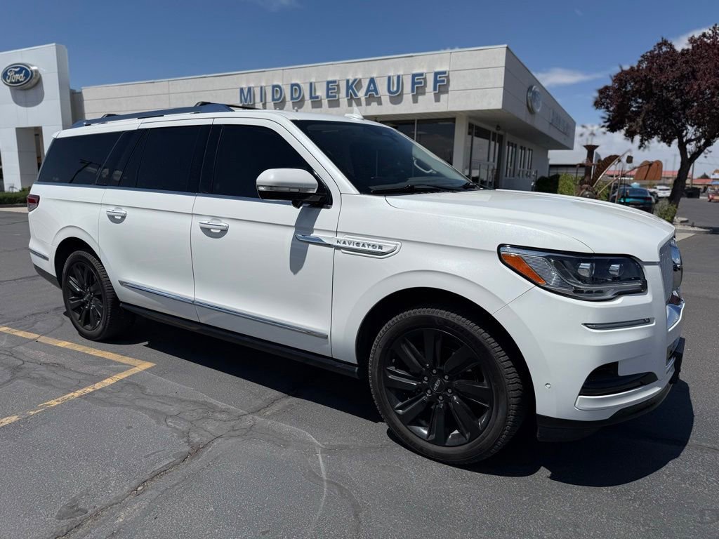 Used 2022 Lincoln Navigator L Reserve