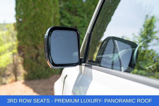 2024 Land Rover Defender 130 S