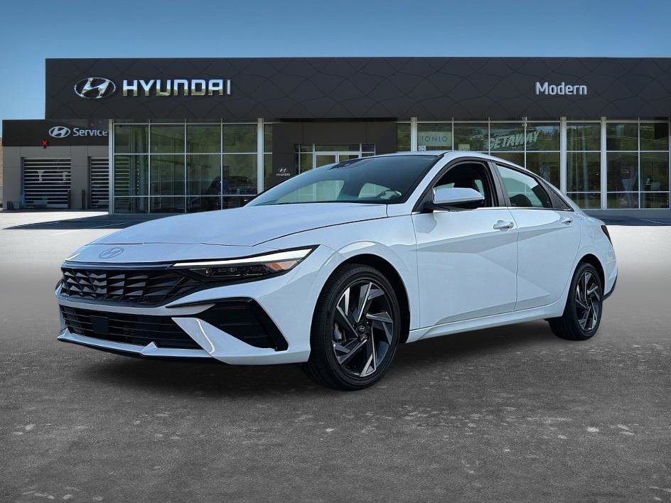 Certified 2025 Hyundai Elantra SEL
