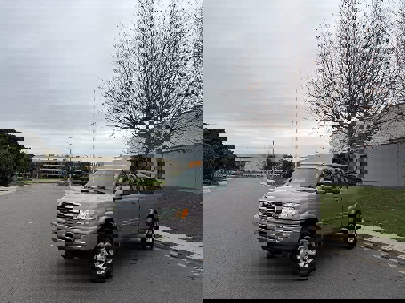 Used 2002 Toyota Tundra Limited