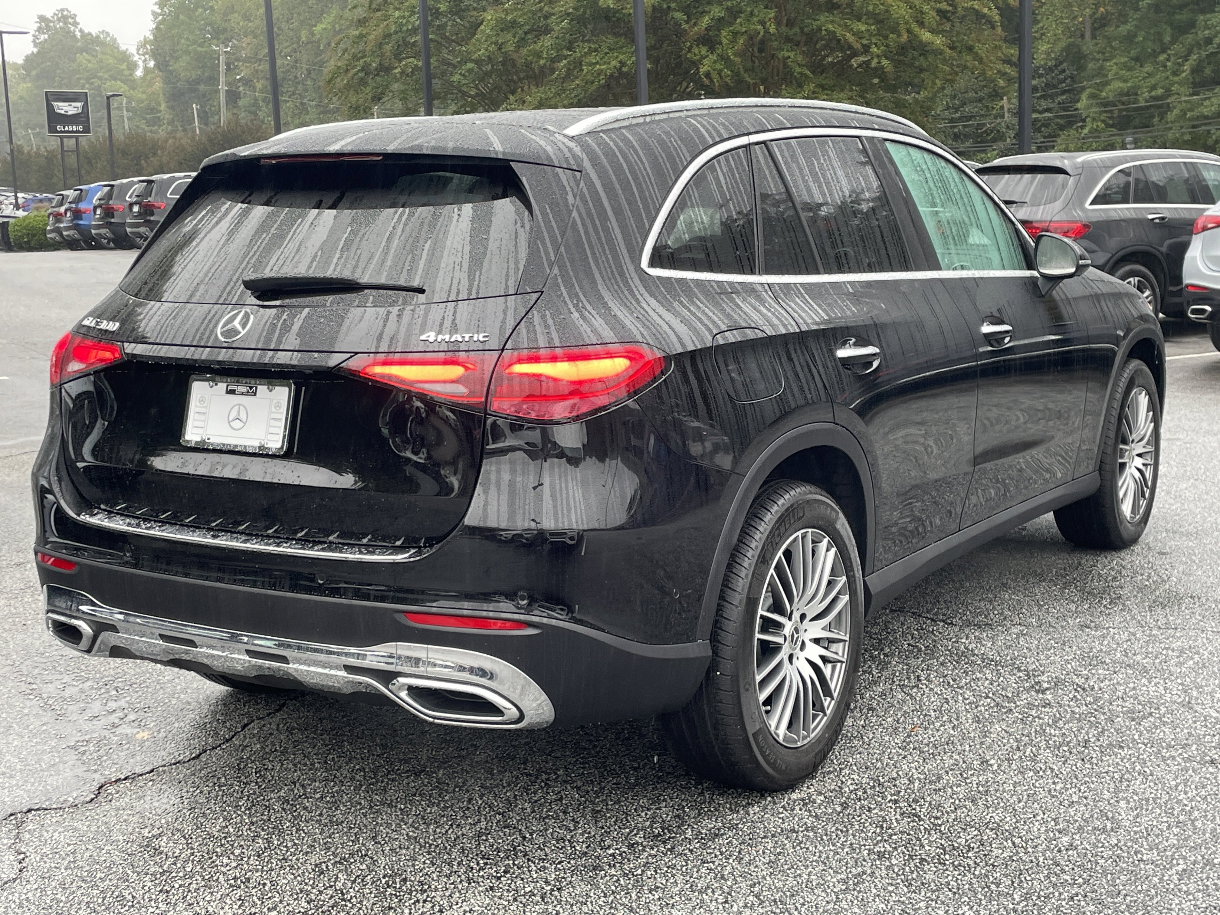 2025 Mercedes-Benz GLC 300 4MATIC