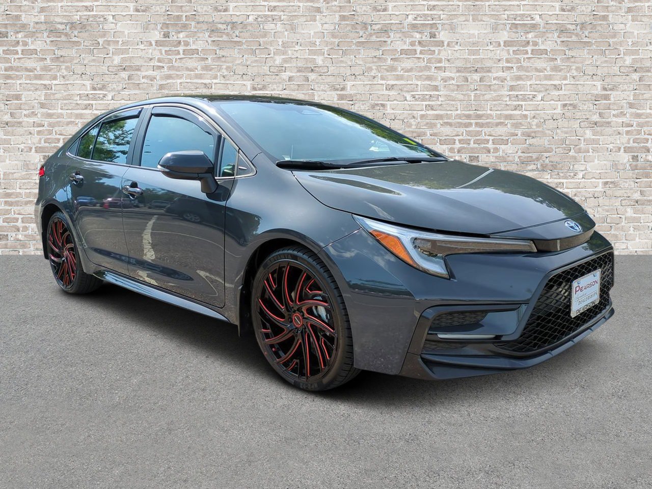 Used 2026 Toyota Corolla SE w/ SE Package