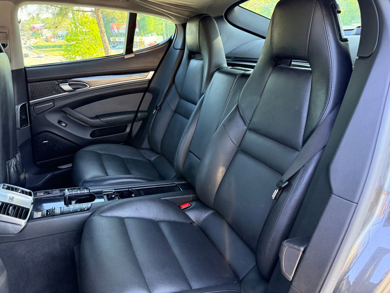 2015 Porsche Panamera 4