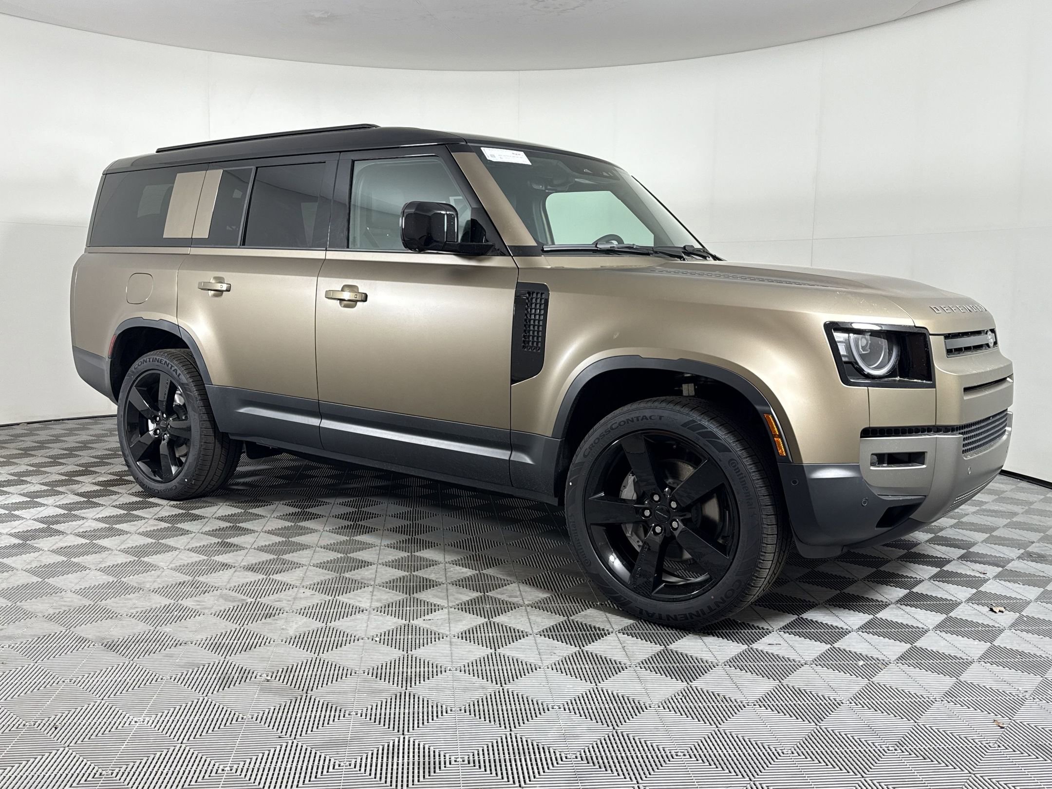 2026 Land Rover Defender 130 S