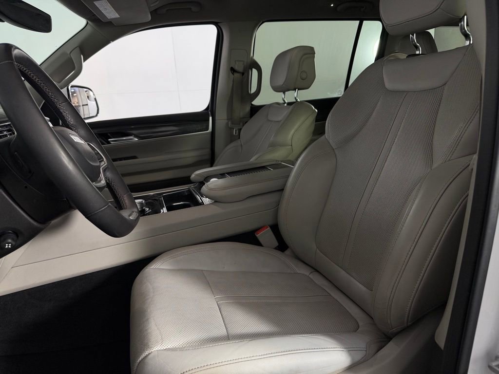 2022 Jeep Wagoneer Series II