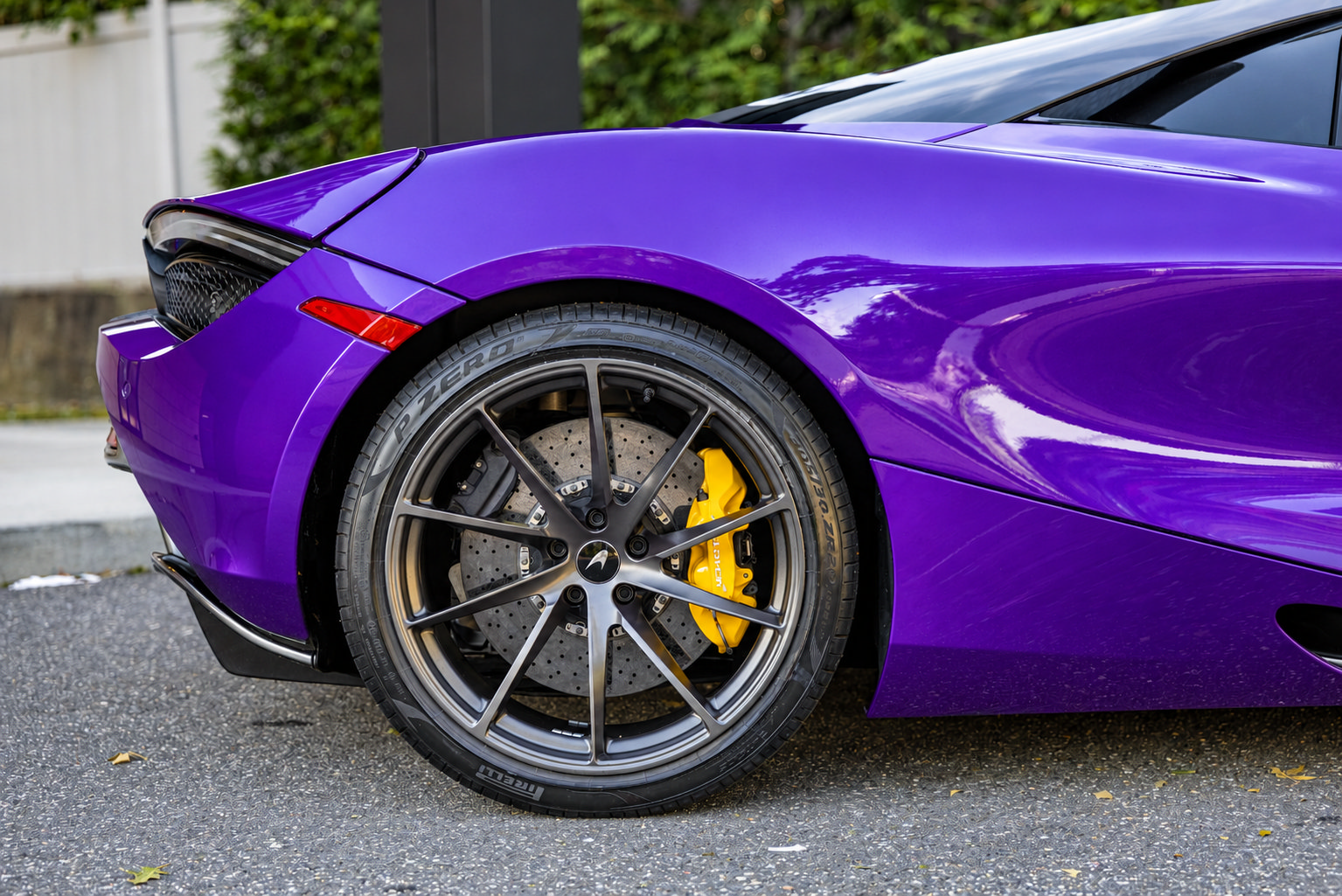 Used 2020 McLaren 720S Performance photo 28
