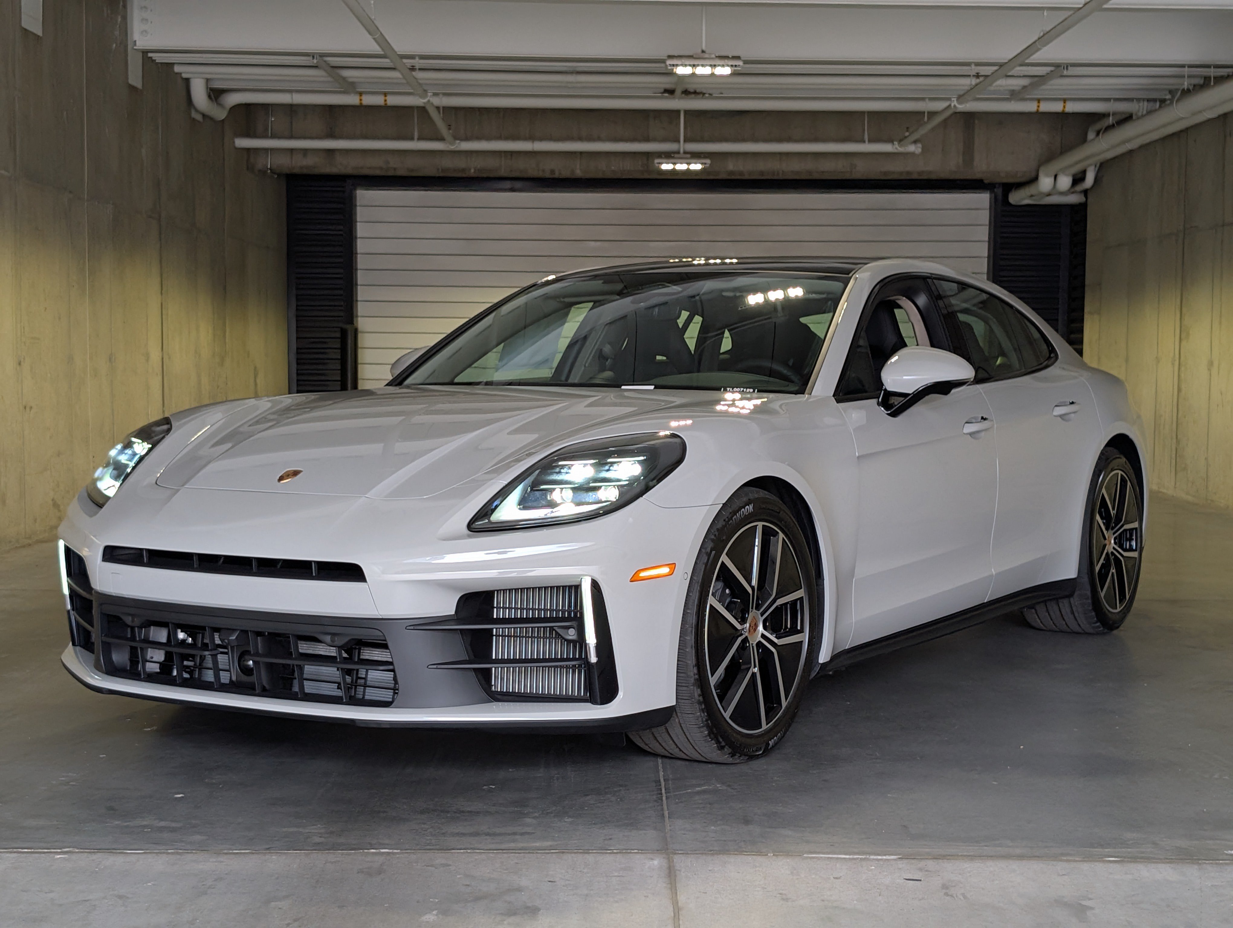 New 2026 Porsche Panamera 4