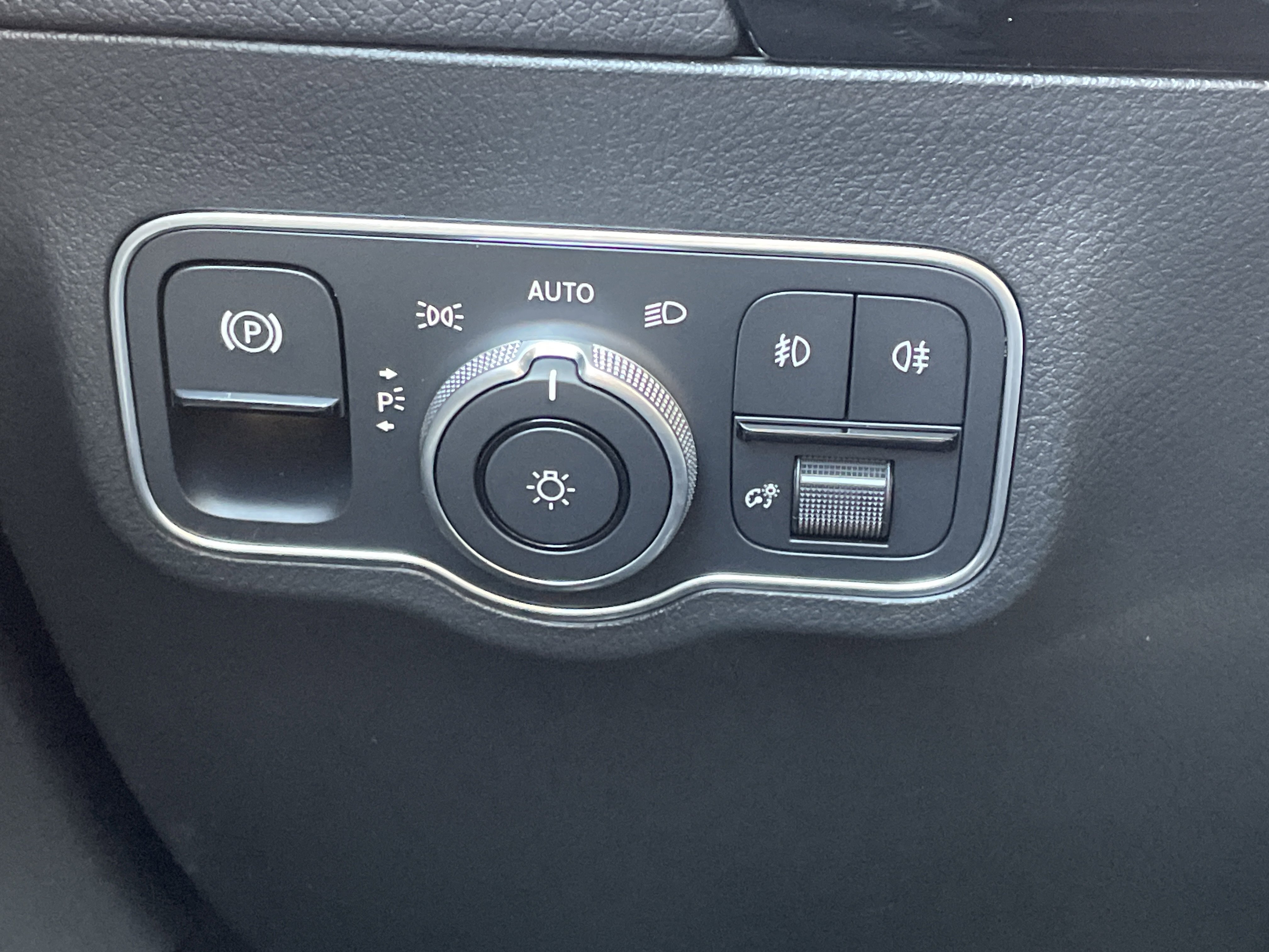 2026 Mercedes-Benz GLA 250