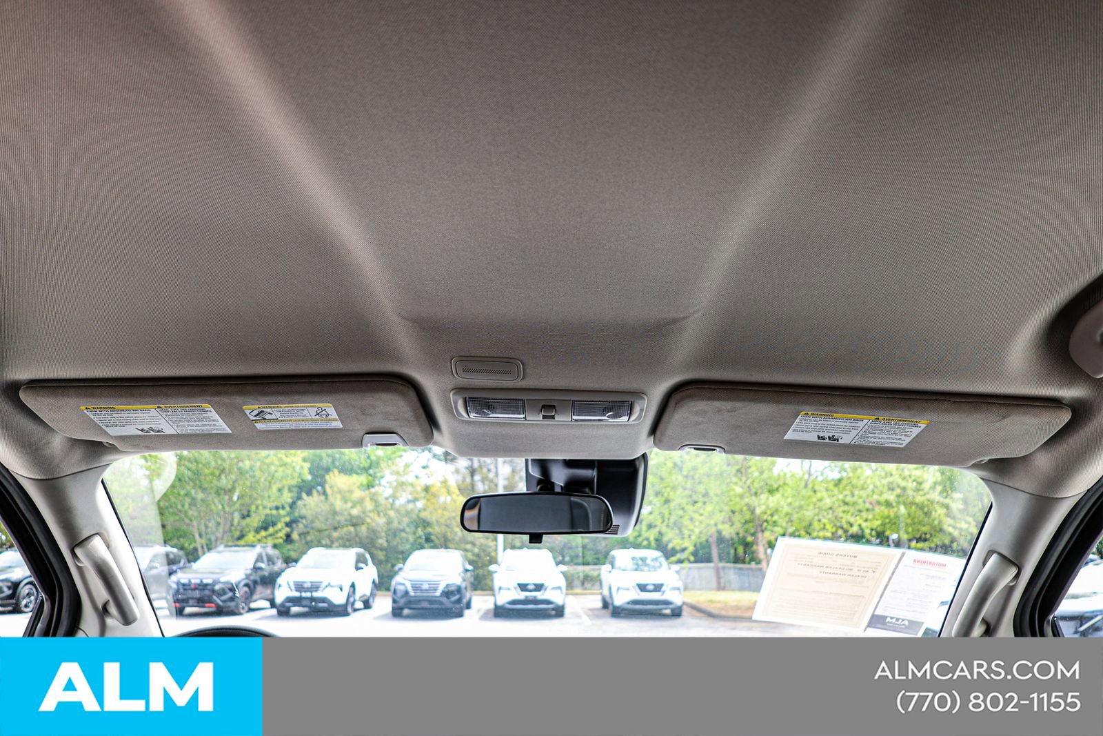 2023 Nissan Titan SV