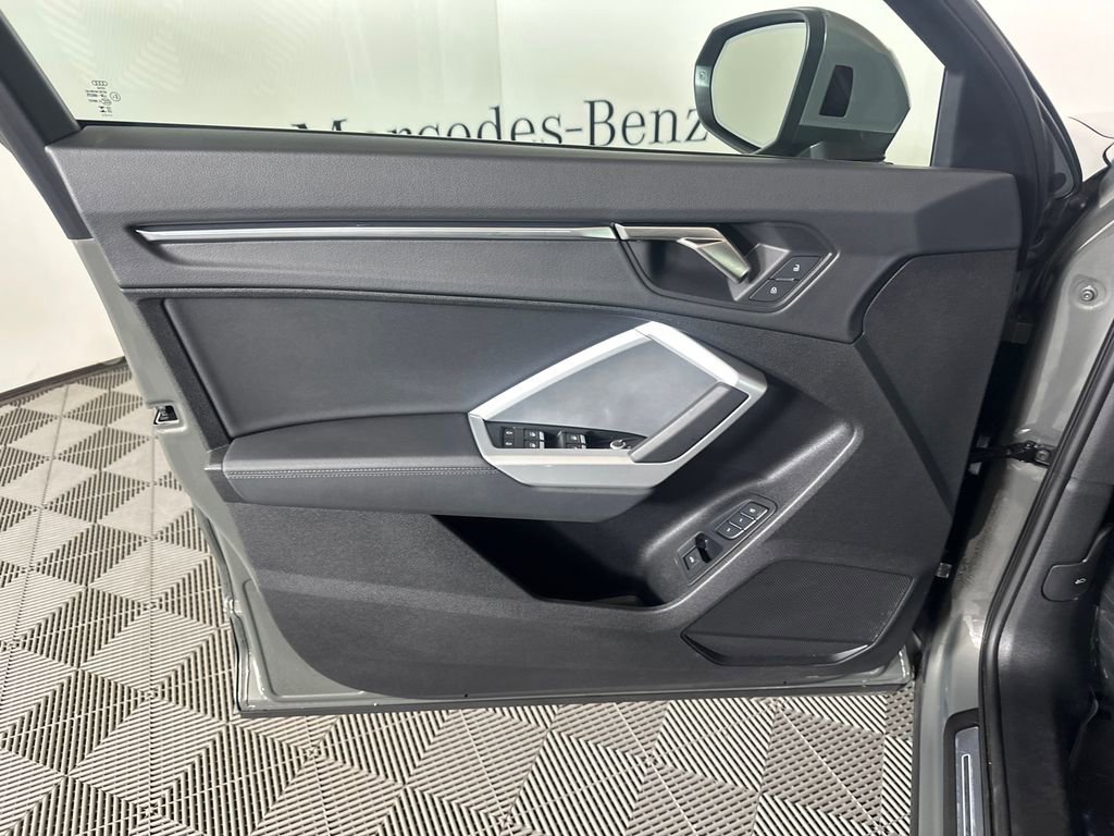 2024 Audi Q3 2.0T Premium Plus