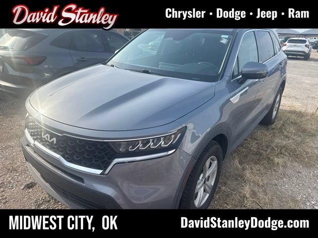 Used 2023 Kia Sorento LX