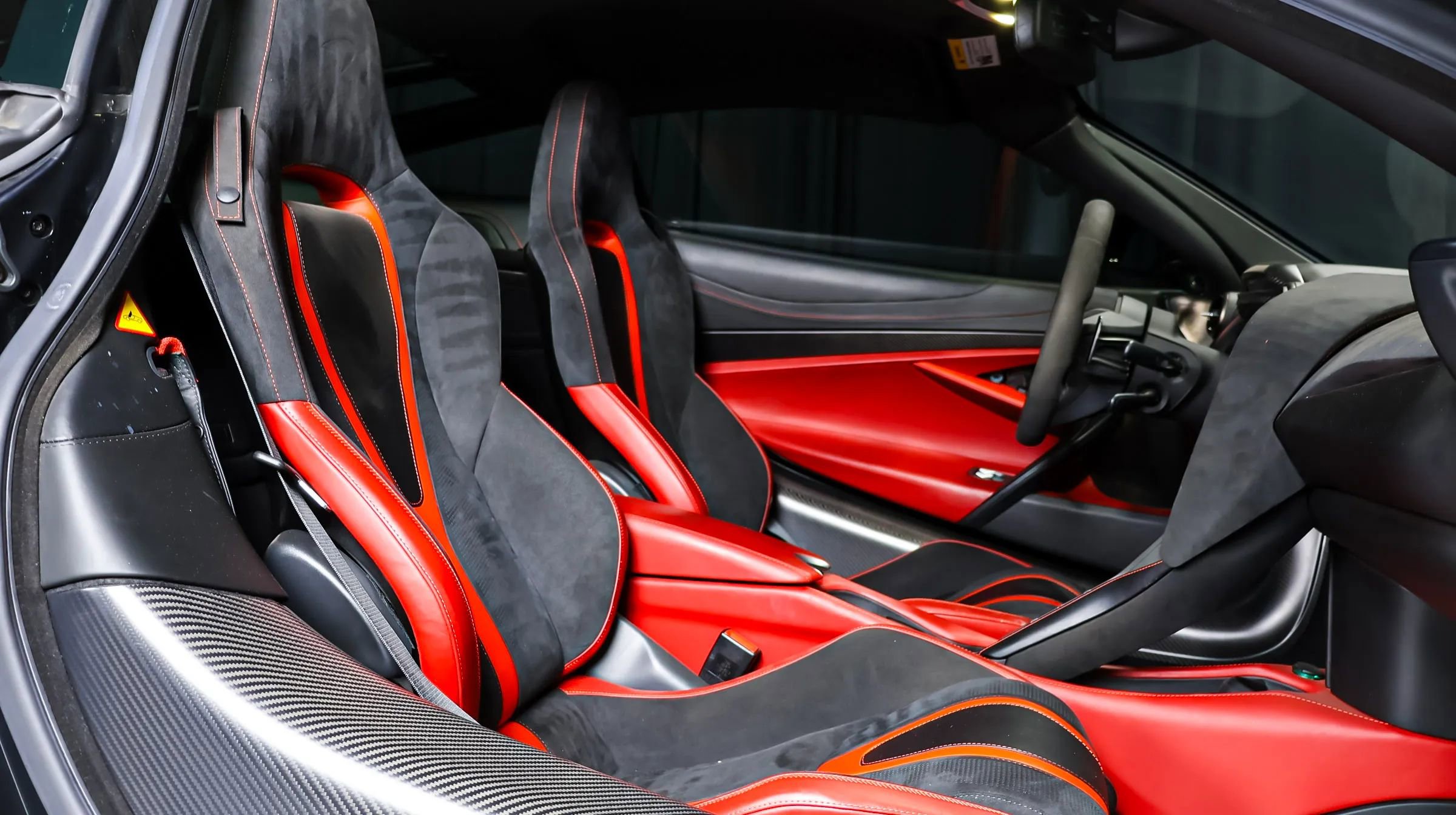 Used 2018 McLaren 720S photo 22