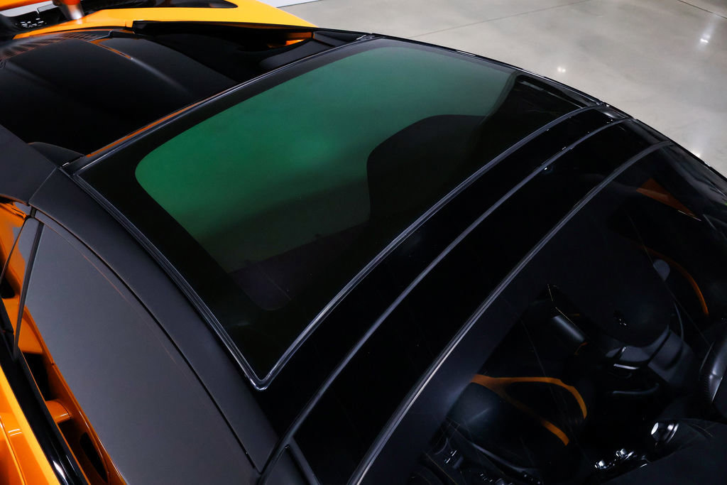 Used 2022 McLaren 765LT photo 29