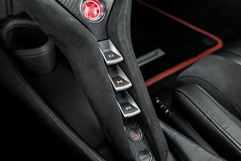 Used 2019 McLaren 720S Spider photo 34