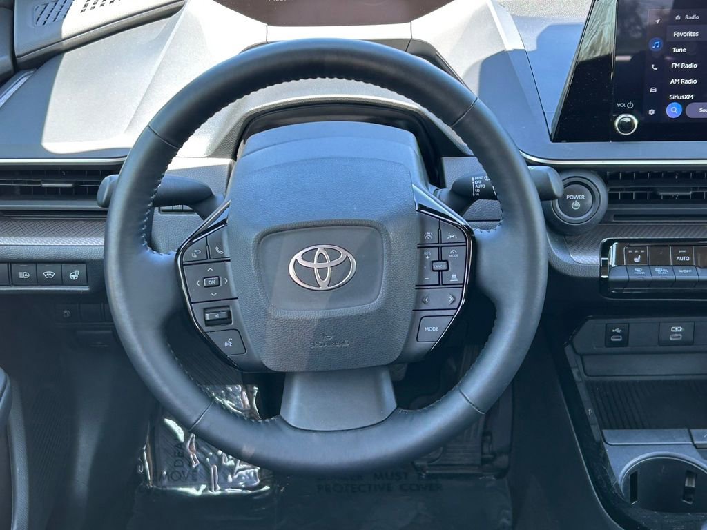 2025 Toyota Prius XLE