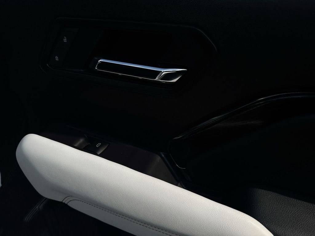 2023 GMC Canyon AT4X