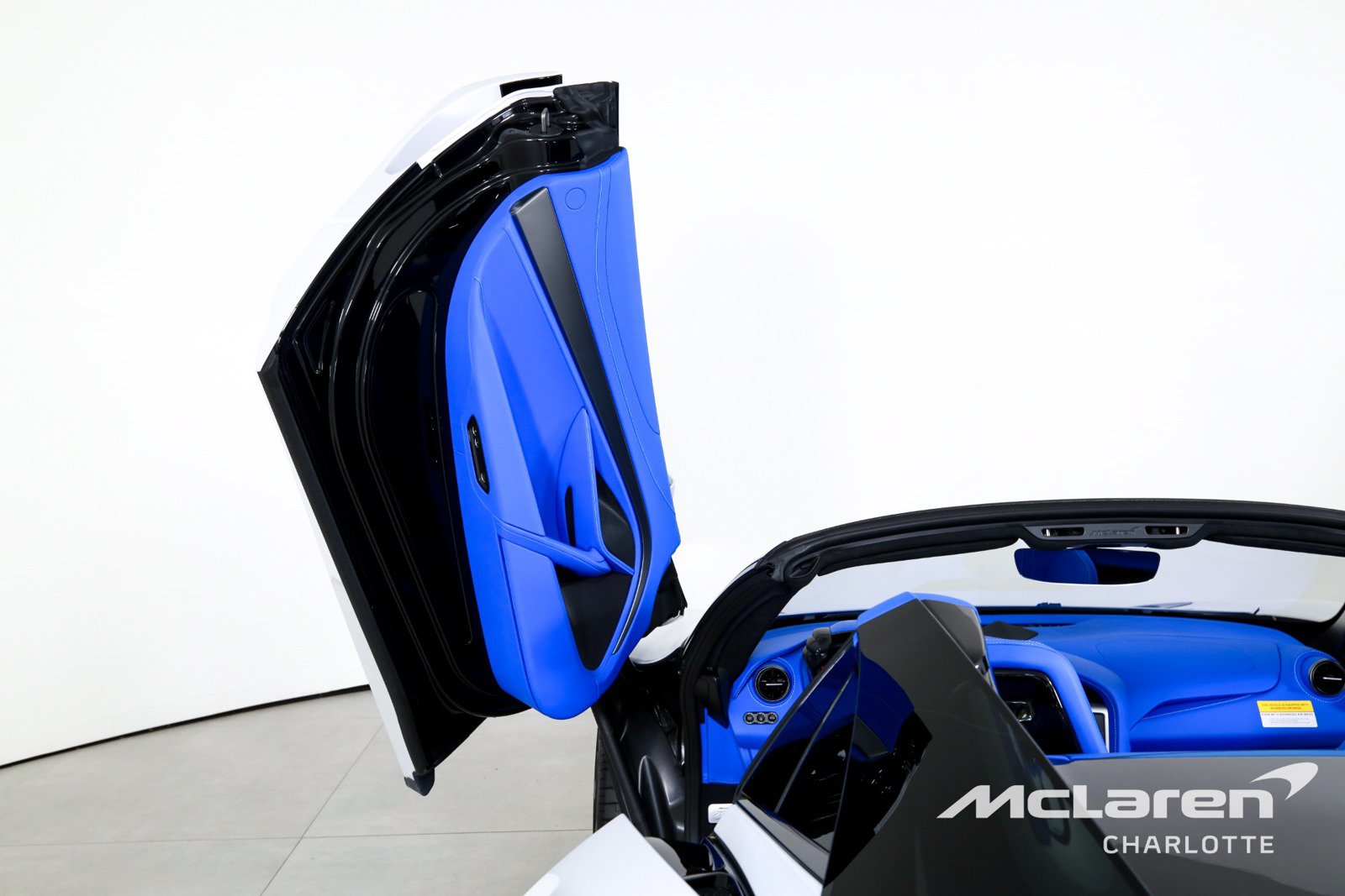 New 2026 McLaren 750S Spider photo 12