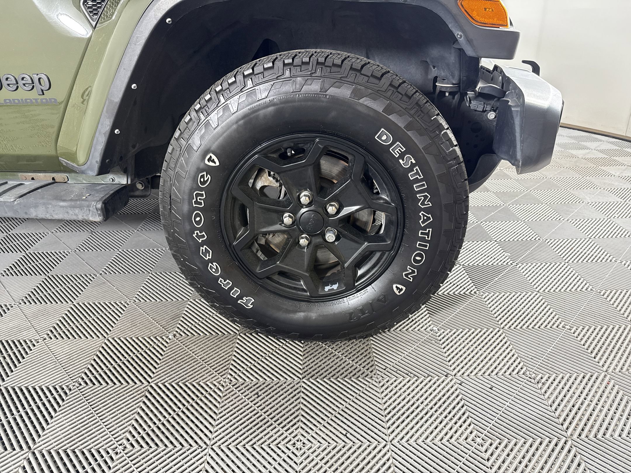 2021 Jeep Gladiator Willys