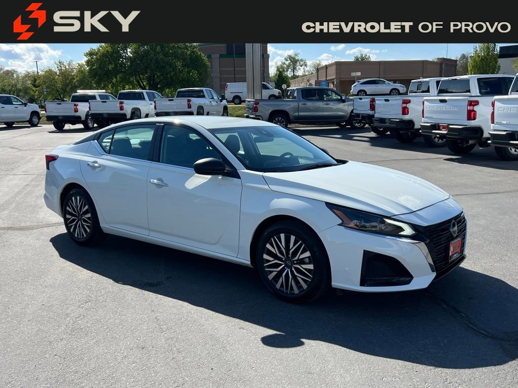 2025 Nissan Altima 2.5 SV