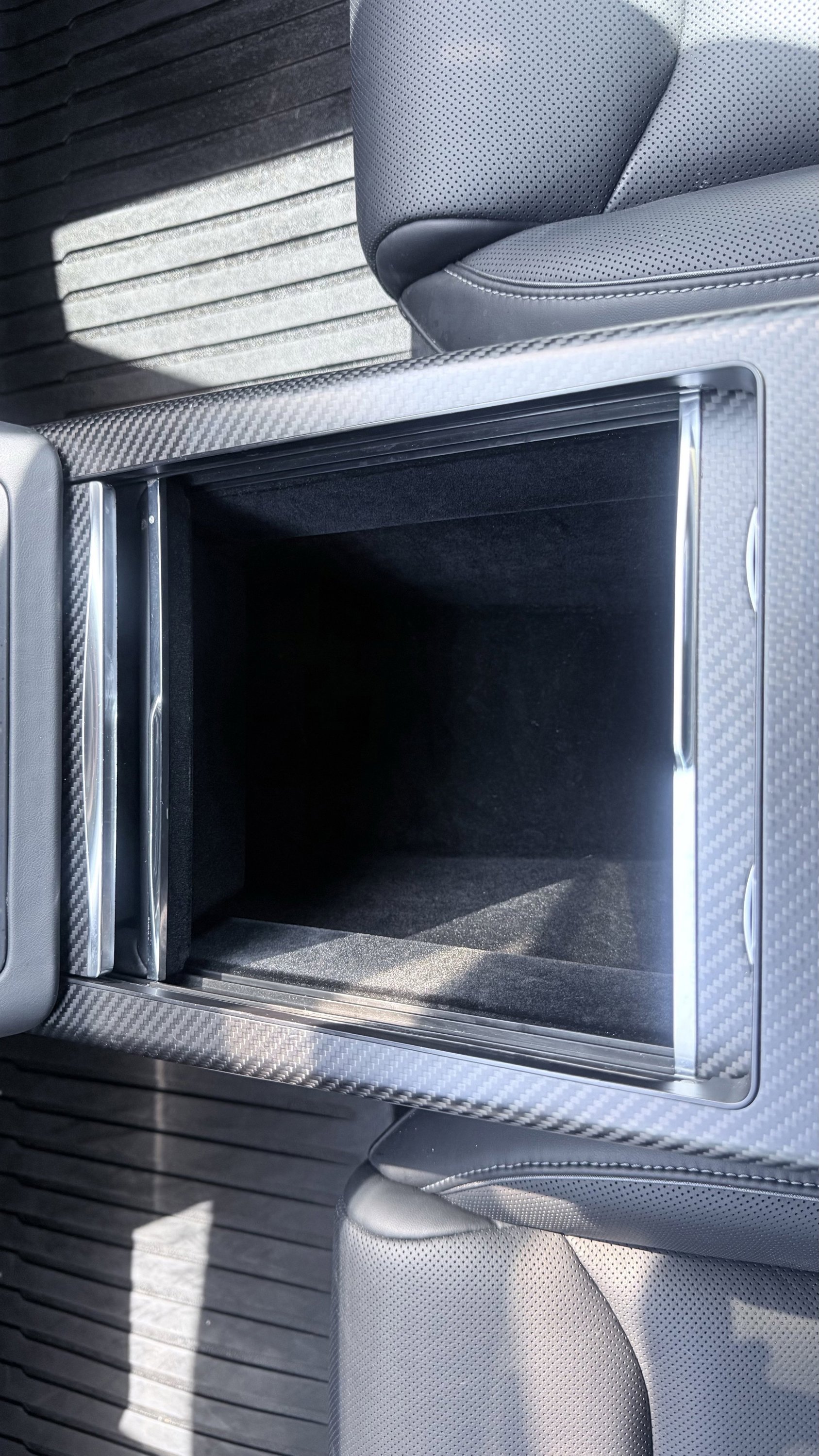 2022 Tesla Model S Plaid