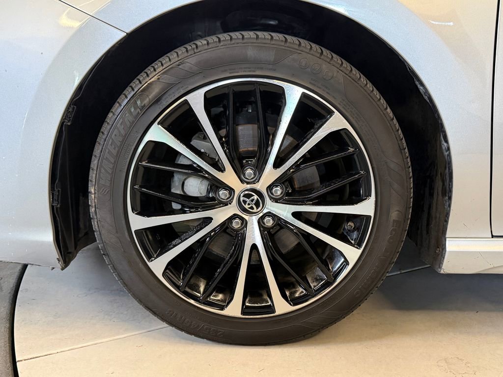 2019 Toyota Camry SE