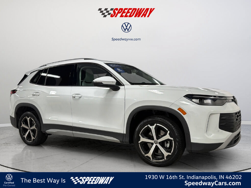 Certified 2025 Volkswagen Tiguan SE