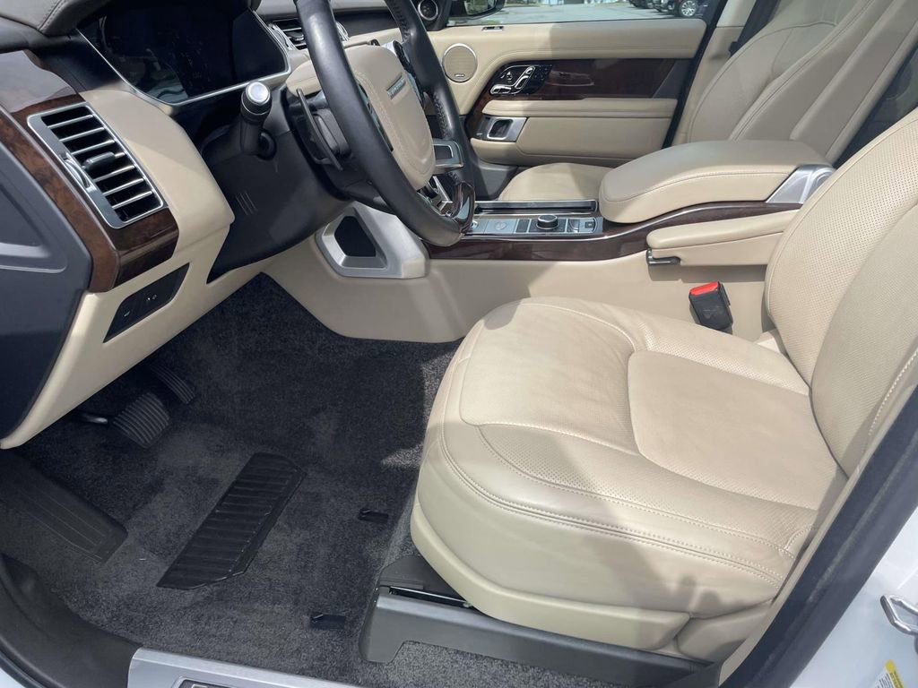 2020 Land Rover Range Rover Long Wheelbase HSE