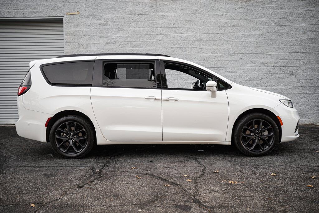 2022 Chrysler Pacifica Touring-L