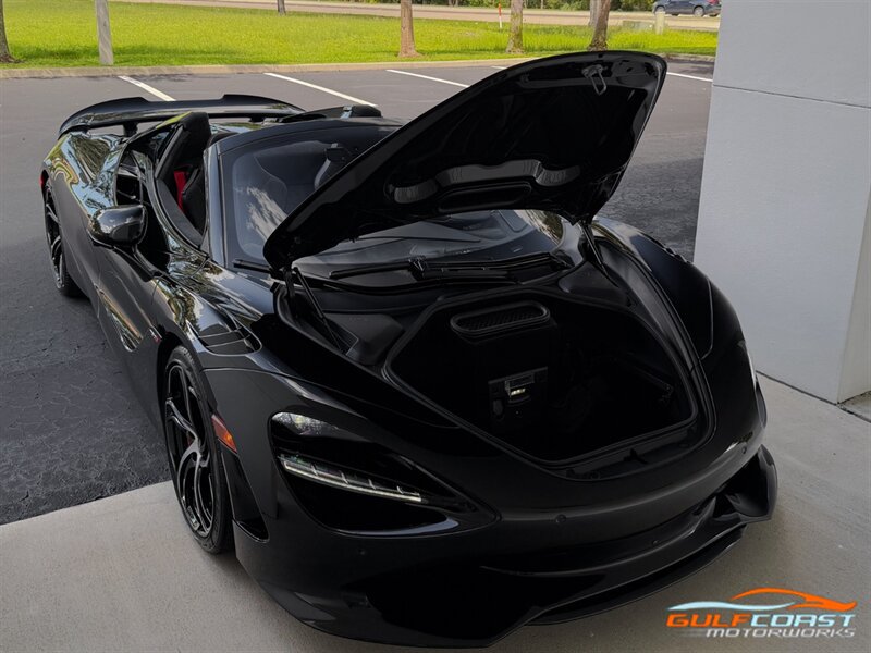 Used 2024 McLaren 750S Spider photo 36
