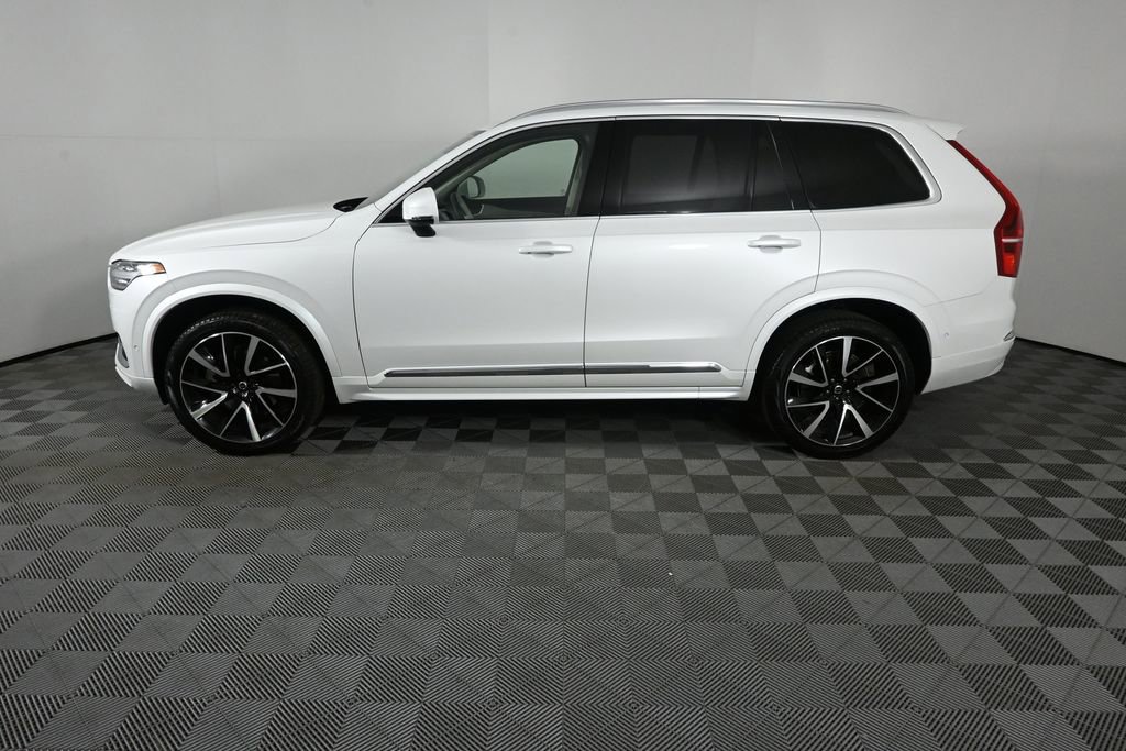 2025 Volvo Xc90 B5 Plus