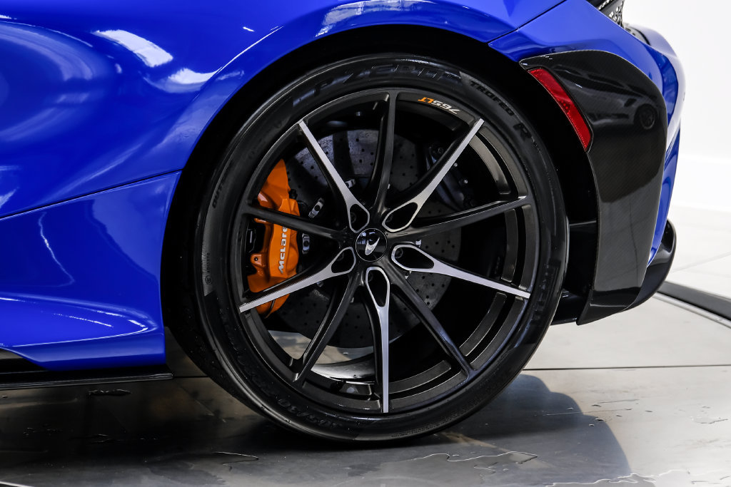 Used 2021 McLaren 765LT photo 59