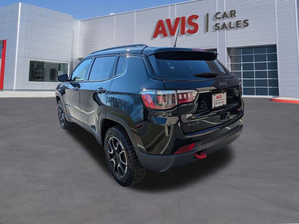 2025 Jeep Compass Trailhawk