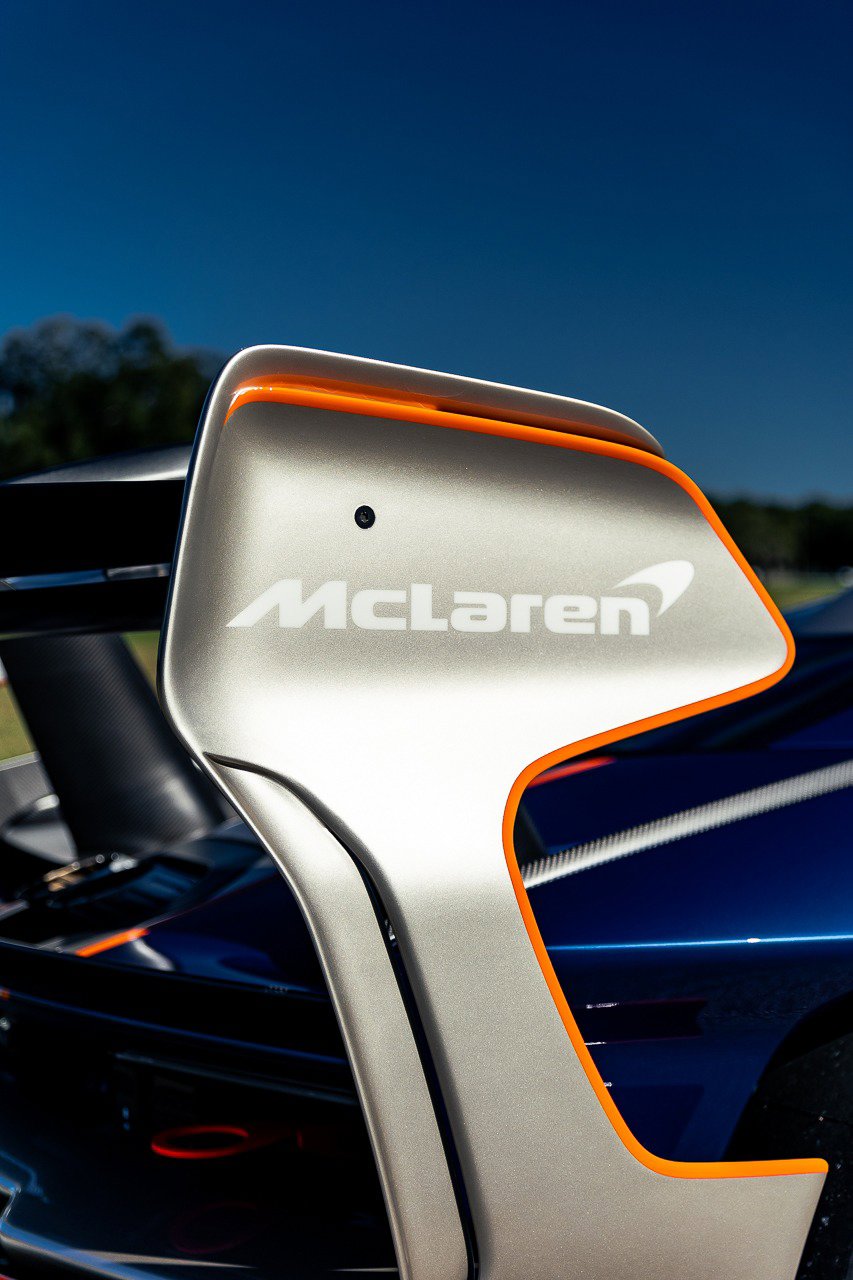 Used 2020 McLaren Senna photo 17