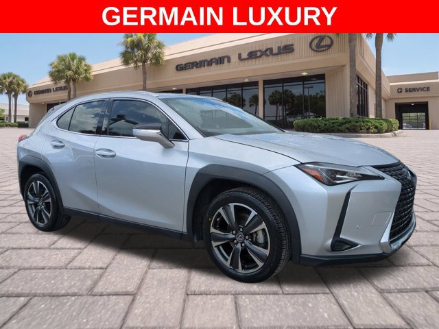 Used 2019 Lexus UX 200 w/ Accessory Package 2