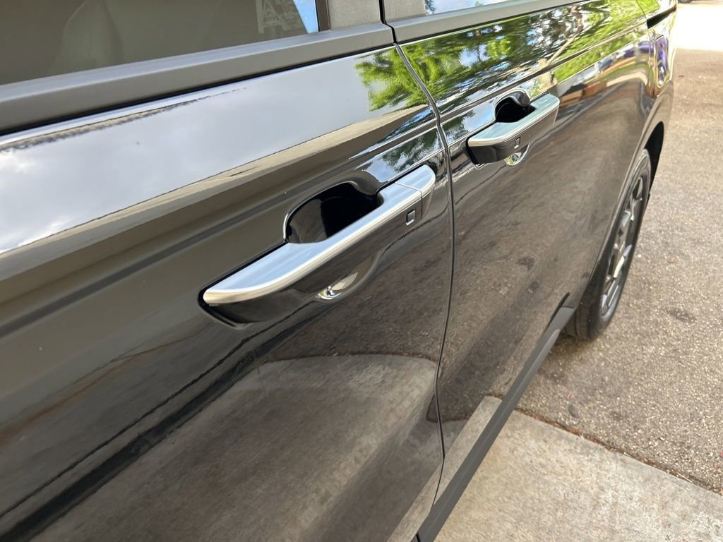 2025 Kia Carnival EX