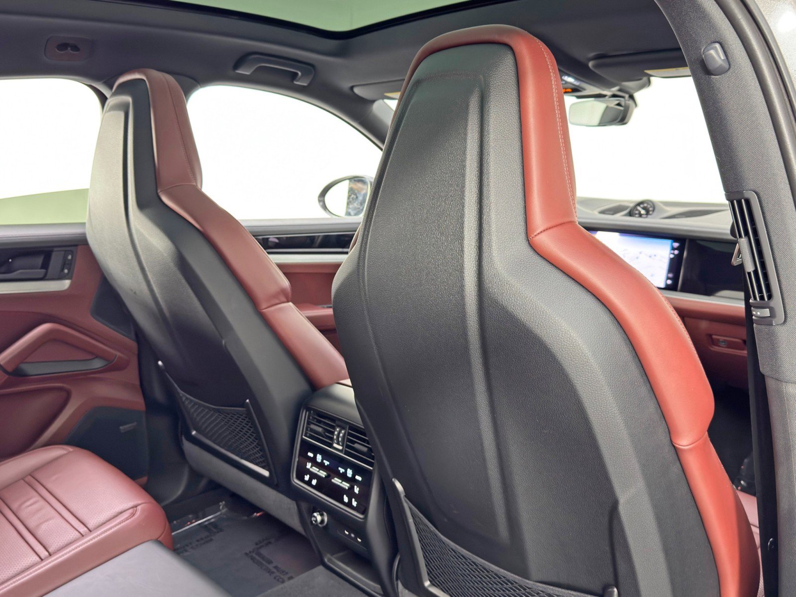 2025 Porsche Cayenne S