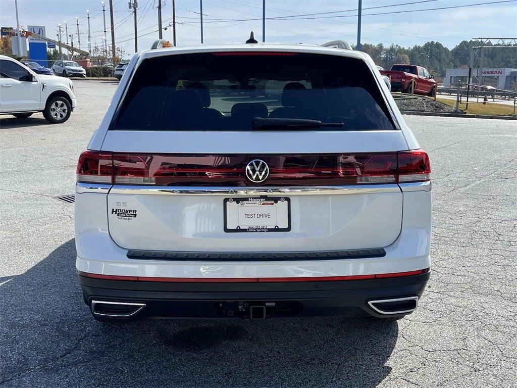 2026 Volkswagen Atlas SE